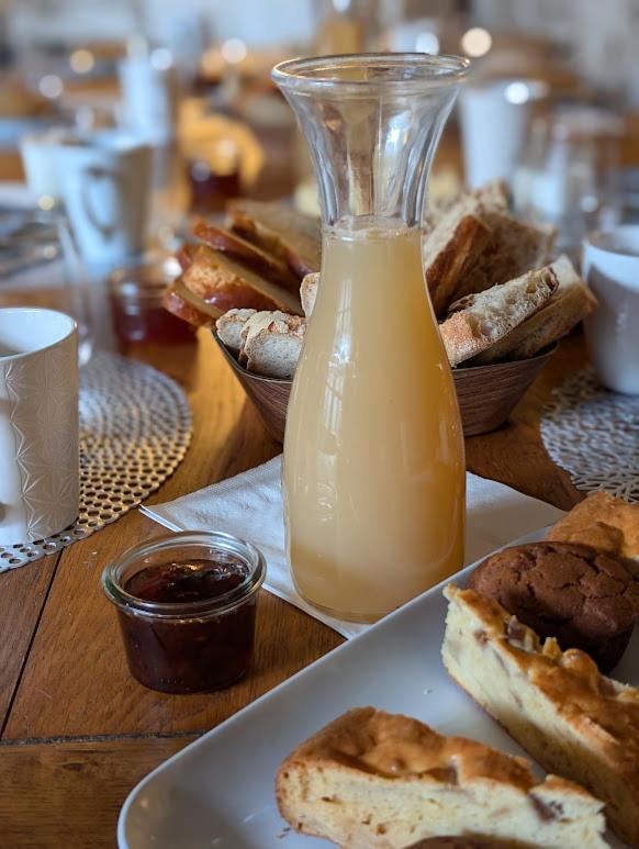 Bed and Breakfast Le Puits Sainte Claire Courçon Exterior foto